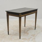 1550 7252 WRITING DESK